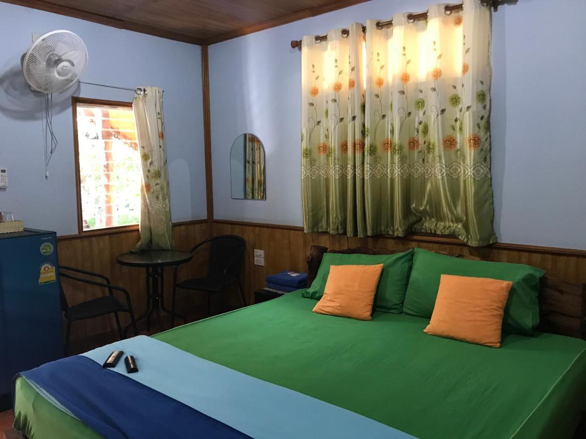 Baan Suan Sukjai Resort Csaijaphum Kültér fotó